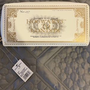 NWT Harry Potter wallet!